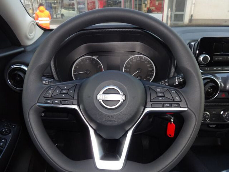 Nissan Juke 1.0 DIG-T 114PS 6MT N-Style