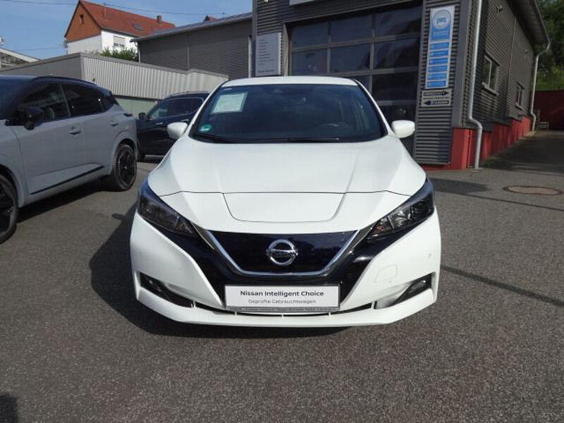 Nissan Leaf 40kWh 150PS Acenta Nissan Connect Infotainment